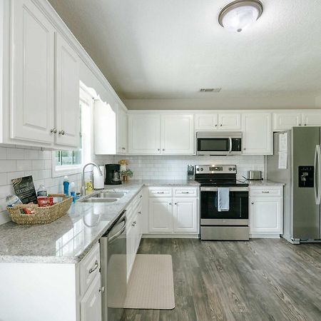Cozy And Contemporary Villa 1 Mile From Gsu Statesboro Exterior foto