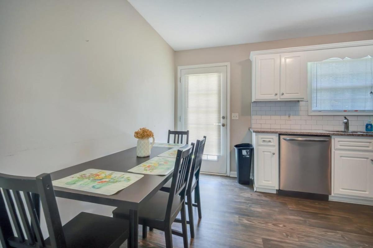Cozy And Contemporary Villa 1 Mile From Gsu Statesboro Exterior foto